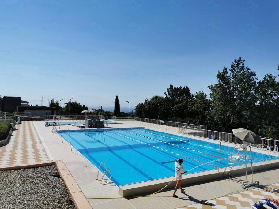 Studio Du Soleil Rez De Jardin Avec Parking Gratuit Vence Luaran gambar